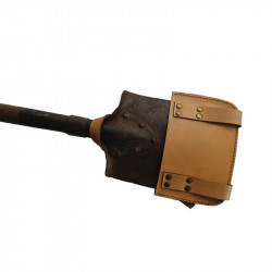 Shovel holder model 1916 - Back side