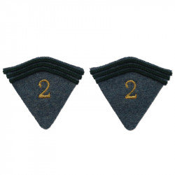 2 collar tabs with embroidered figures for second model greatcoat