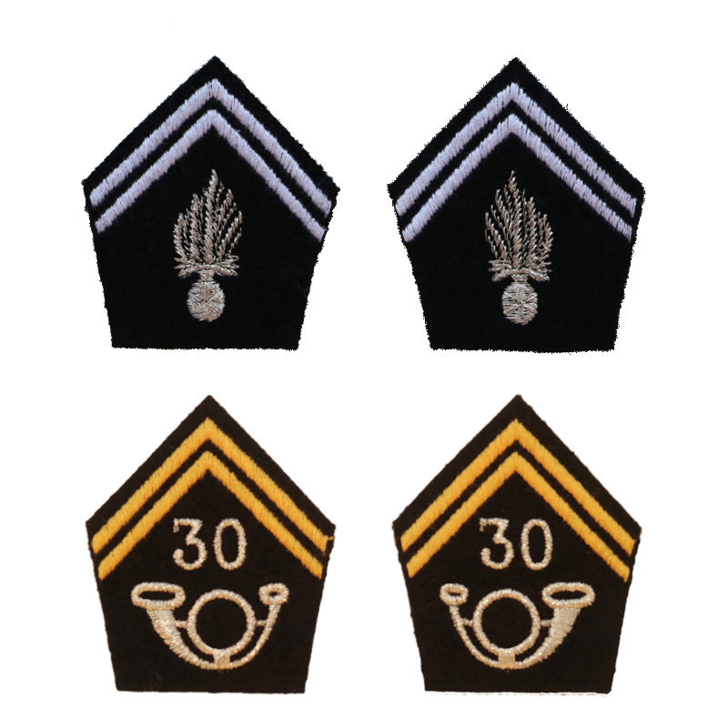 2 collar tabs for jacket model 1939 with a specialty insignia