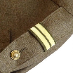 Shoulder loop put in place with rank for lieutenant
