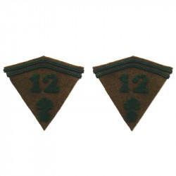 2 pattes de col pour capote modèle 1935 avec grenade de la Légion Étrangère - 12e Régiment Étranger d'Infanterie